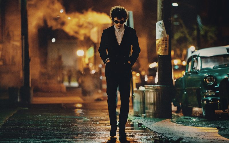 Timothée Chalamet in A COMPLETE UNKNOWN. Photo by Macall Polay,  Courtesy of Searchlight Pictures. © 2024 Searchlight Pictures All Rights Reserved.