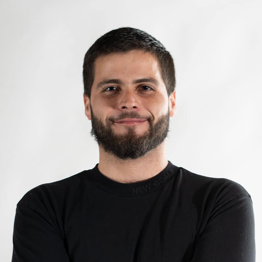 ae_radio__0017_César_Palacios